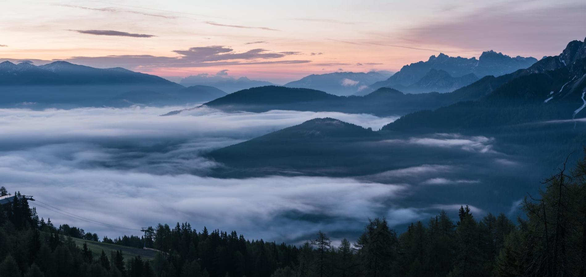 Die Dolomiten bei Sonnenaufgang